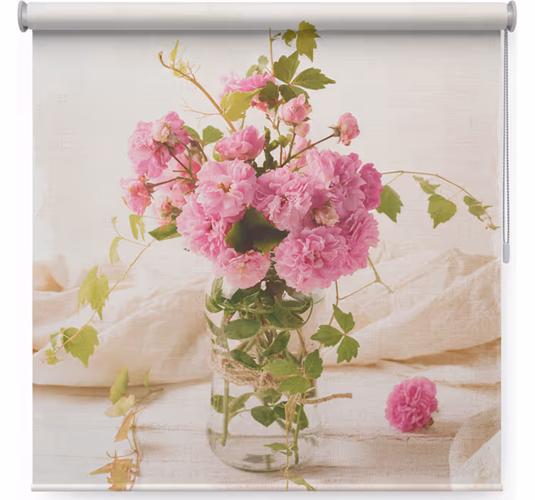 Tenda a rullo soggiorno con rose appassite su vaso - TenStickers