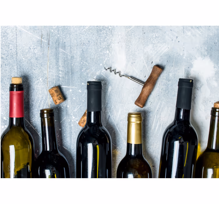 Fotomurale musicale disposizione delle bottiglie di vino - TenStickers