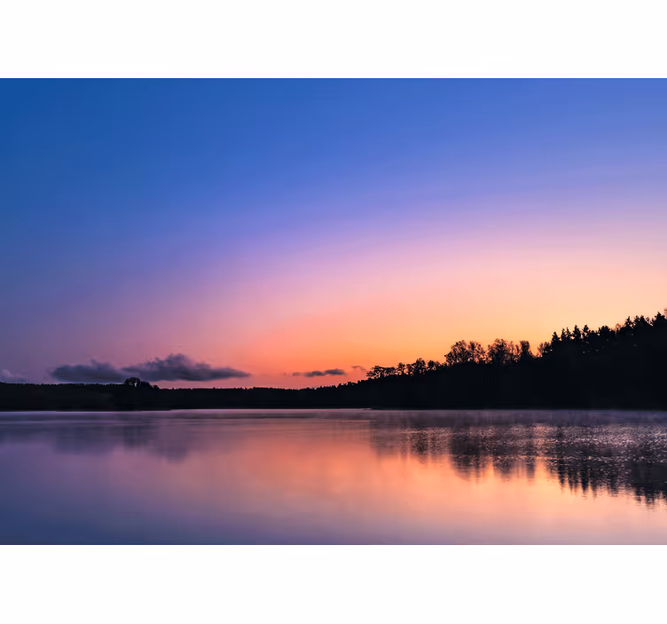 Fotomurale paesaggi riflessi di un lago tranquillo - TenStickers