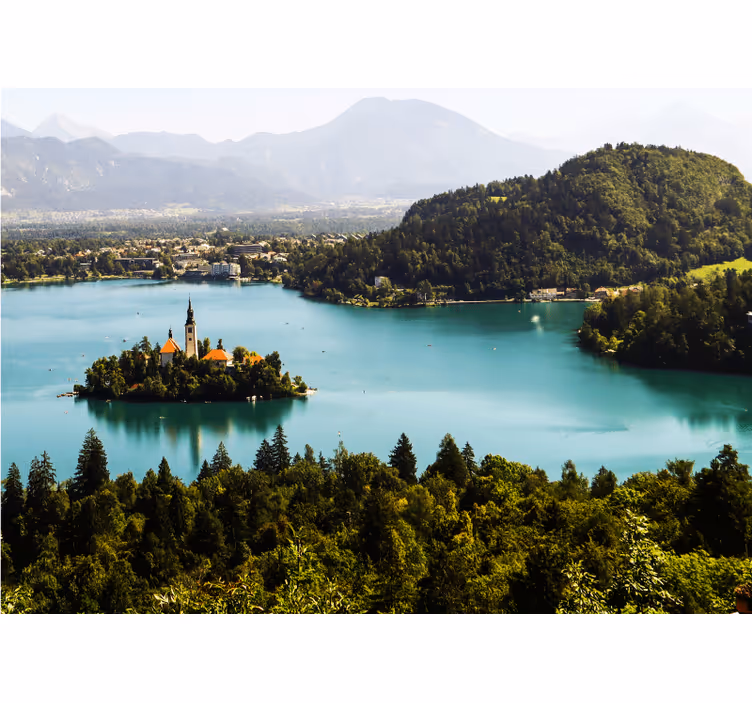 Fotomurale paesaggi isola del lago di bled - TenStickers