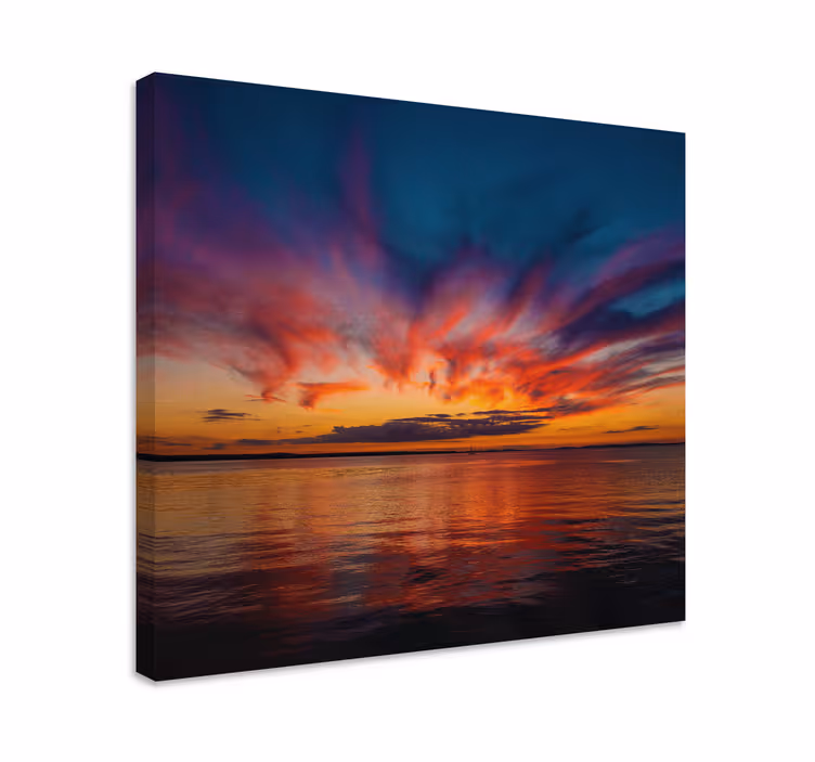 Quadro paesaggio riflessi di un tramonto maestoso - TenStickers