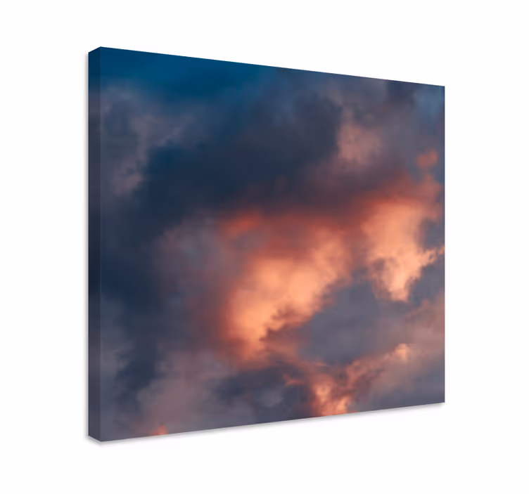 Quadro paesaggio con nuvole drammatiche - TenStickers