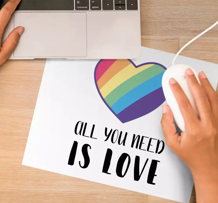 Tappetino mouse con frase cuore arcobaleno amore - TenStickers
