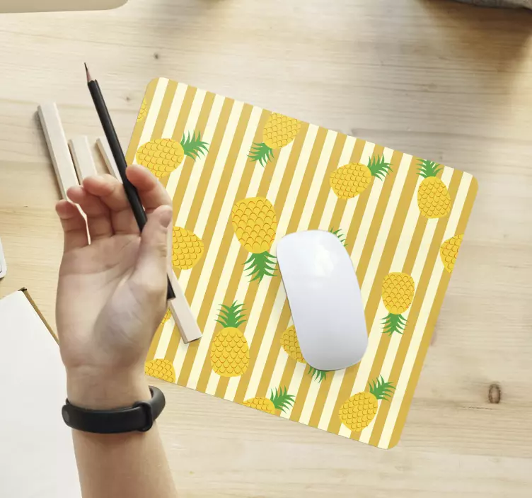 Tappetino mouse con motivi e texture ananas e strisce - TenStickers