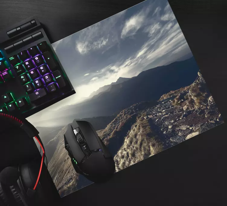 Tappetino mouse mappamondo vista montuosa - TenStickers