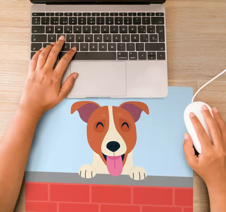 Tappetino mouse originale cagnolino giocoso spione - TenStickers