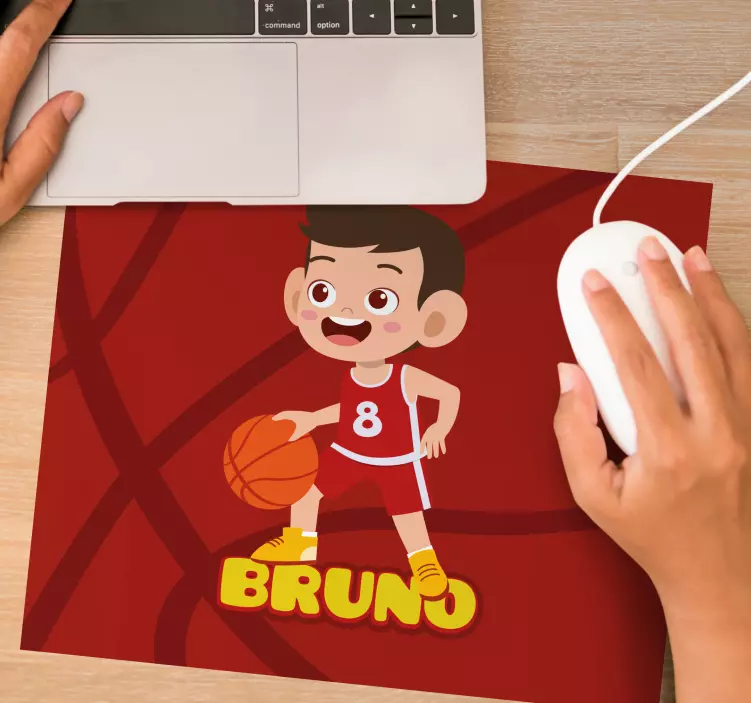 Tappetino mouse personalizzabile atleta di basket gioioso - TenStickers