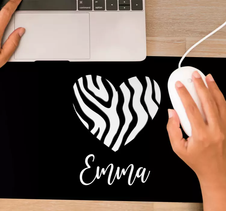 Tappetino mouse personalizzabile contorno cuore zebra - TenStickers