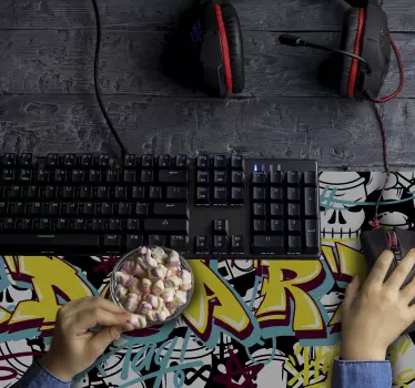 Tappetino gaming Graffiti personalizzabili - TenStickers