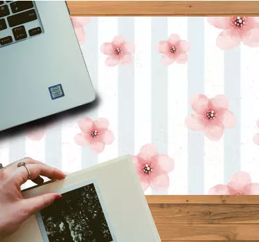 Tappetino mouse con motivi e texture a righe floreali - TenStickers