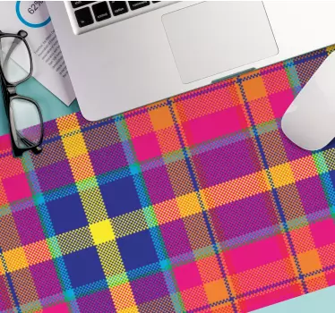 Tappetino mouse con motivi e texture motivo checkered vivace - TenStickers