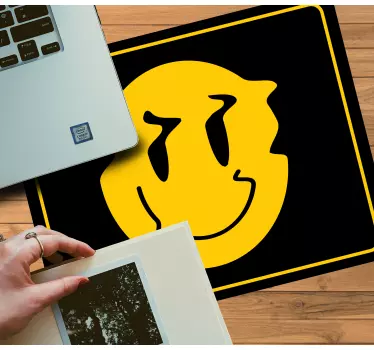 Tappetino mouse originale icona gialla sorridente - TenStickers