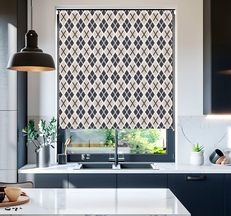 Tenda a rullo stile nordico motivo a rombi - TenStickers