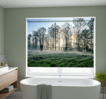 Tenda a rullo alberi prato mattutino nebbioso - TenStickers
