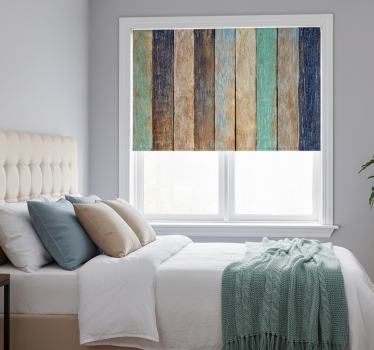 Tenda a rullo camera da letto tavole di legno colorate - TenStickers