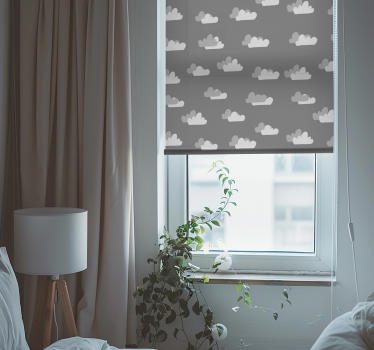 Tenda a rullo grigia modello di nuvola cumuliforme - TenStickers