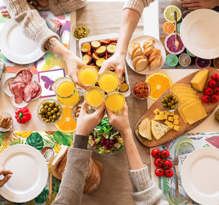 Tovaglietta americana infantile motivo farfalle vivaci - TenStickers