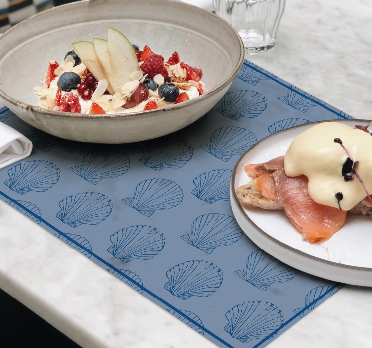 Tovaglietta americana originale eleganza a motivo conchiglia - TenStickers