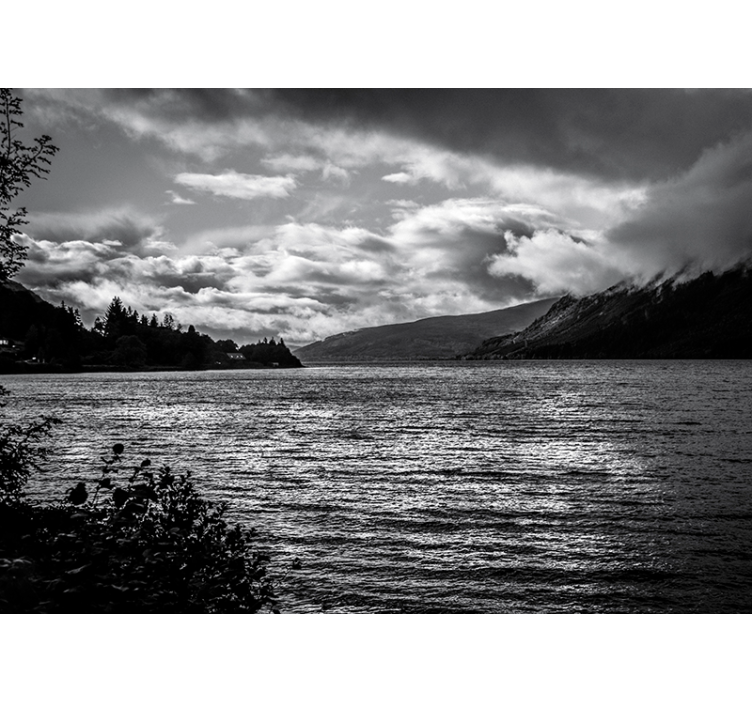 Splendido fotomurale del lago di Loch Ness - TenStickers