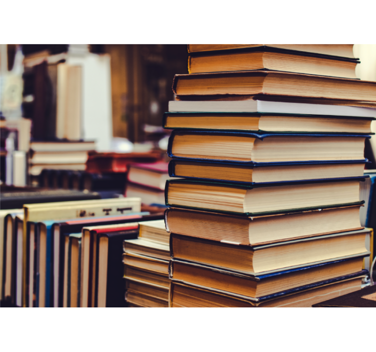 Fotomurale paesaggi collezione di letteratura impilata - TenStickers