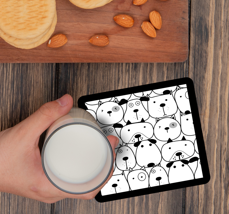 Sottobicchieri frikis faccine di cani fantasiose - TenStickers