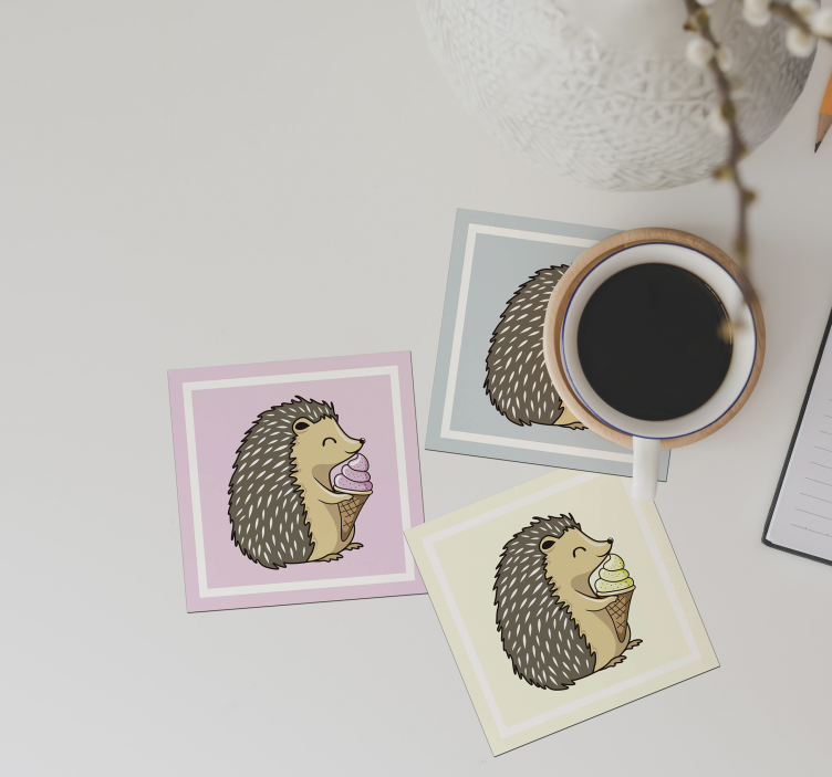 Sottobicchieri frikis riccio che gusta il gelato - TenStickers