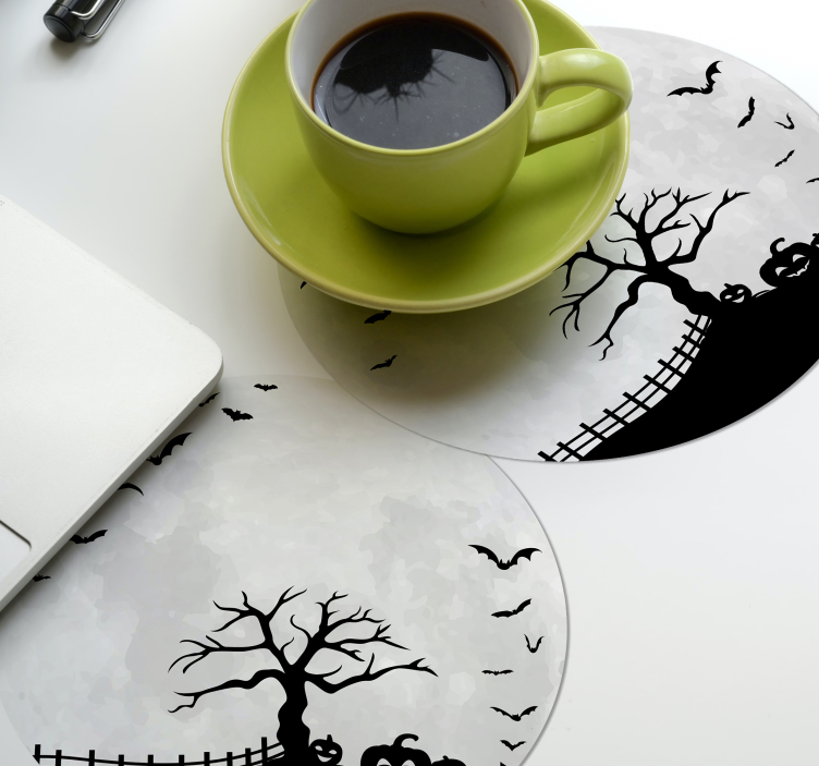 Sottobicchieri halloween silhouette di albero inquietante - TenStickers