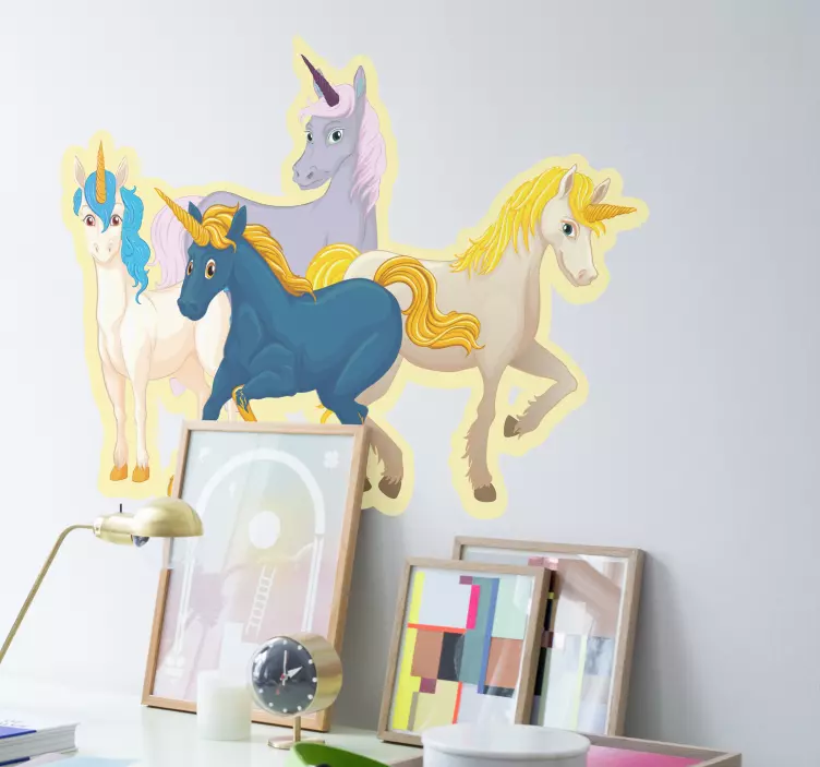 Adesivo murale bambini assortimento di unicorni - TenStickers