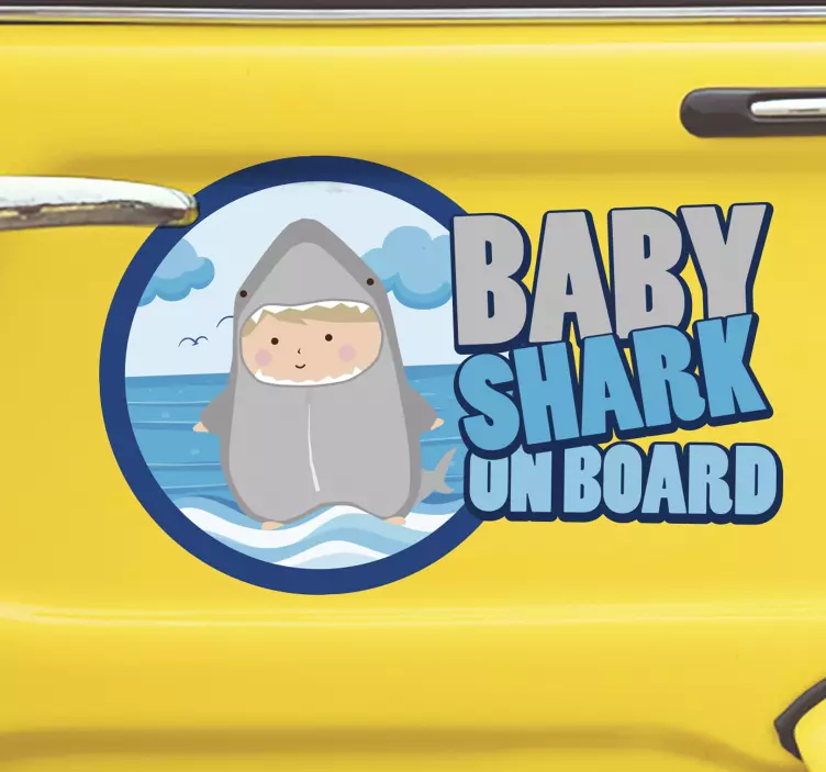 Adesivo auto baby shark a bordo - TenStickers