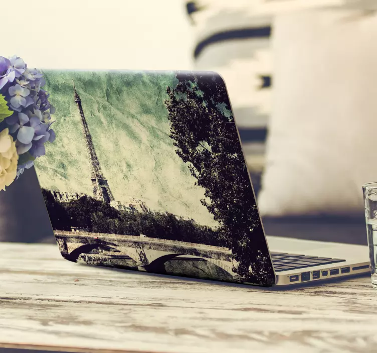 Adesivo computer foto vintage Parigi - TenStickers