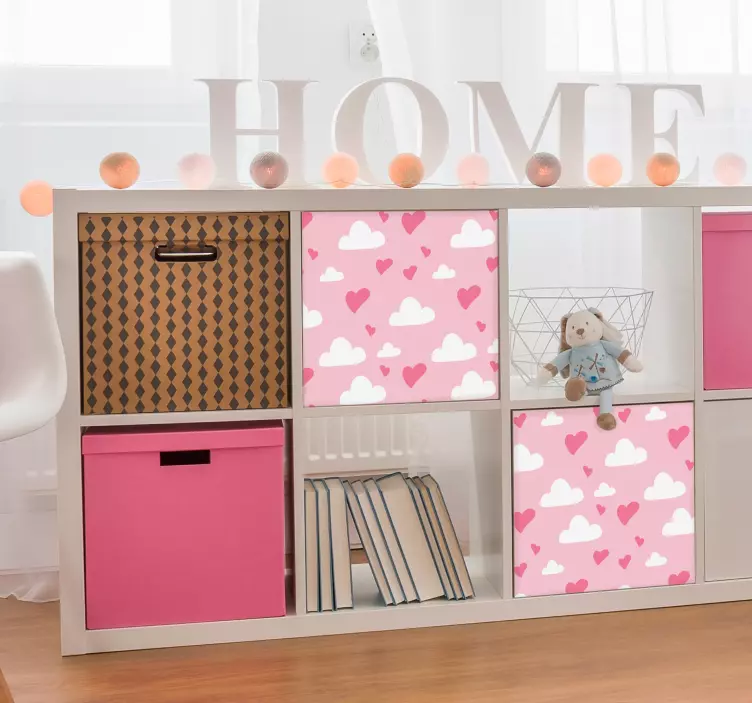 Adesivo con cuori e nuvole - TenStickers