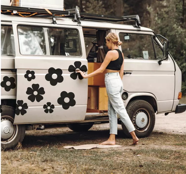 Adesivo camper con fiori stile anni '70 - TenStickers