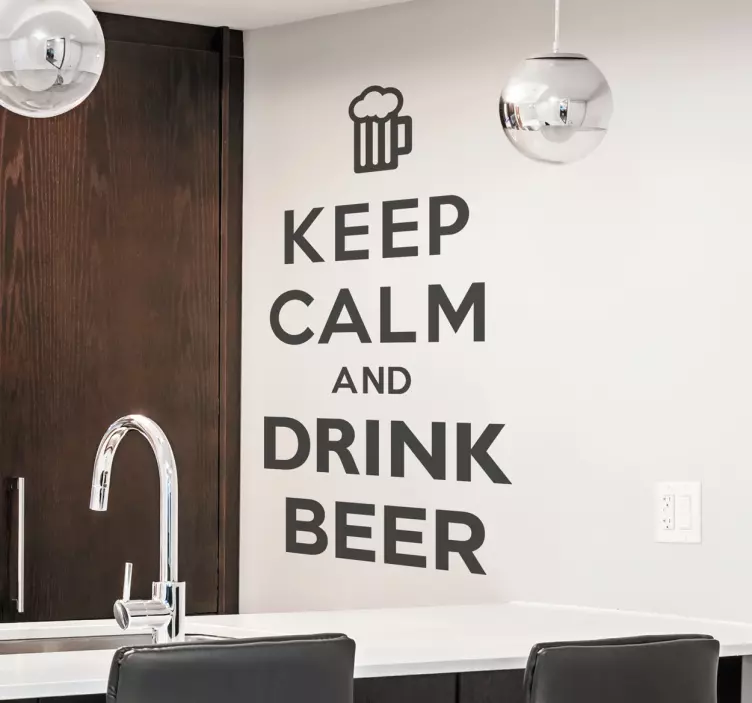 Adesivo cucina Keep calm and drink beer - TenStickers