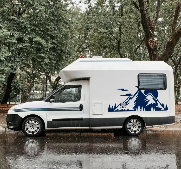 Adesivo camper montagne al tramonto - TenStickers