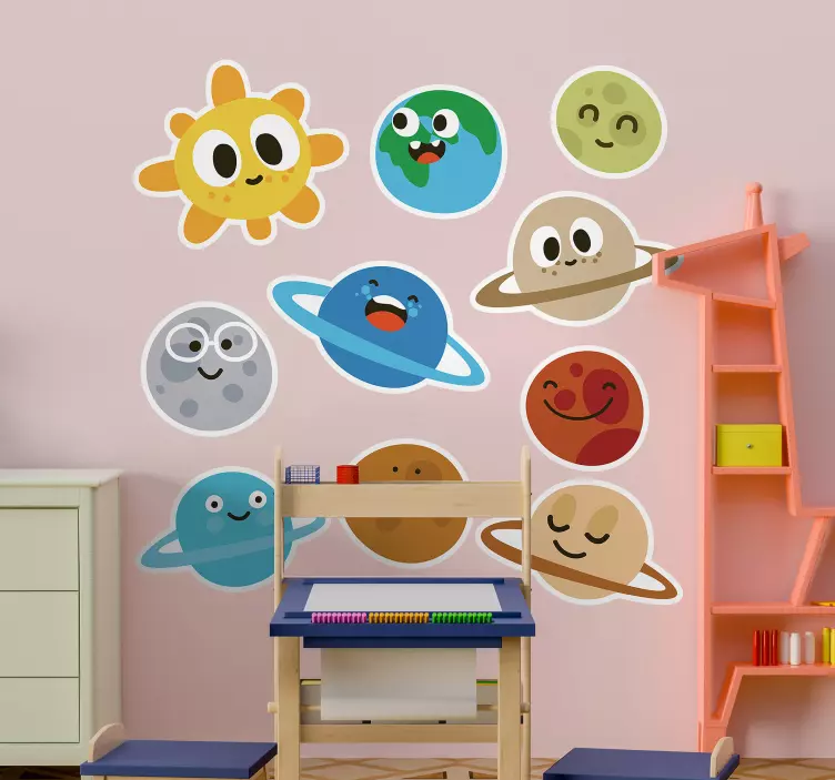 Adesivo murale bambini personaggi del pianeta stravaganti - TenStickers