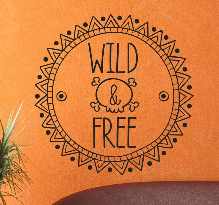 Adesivo murale Wild and Free - TenStickers