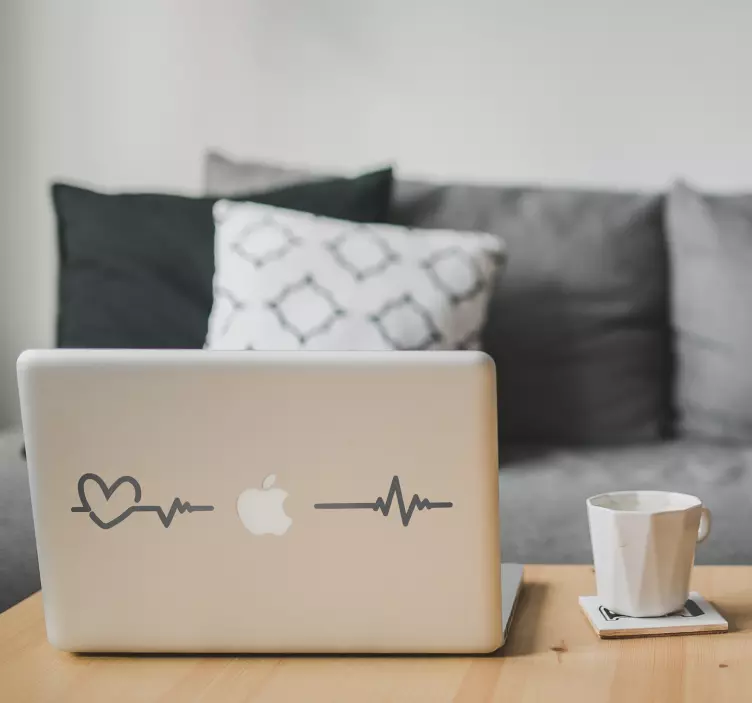 Adesivo per computer con cardiogramma e cuore - TenStickers