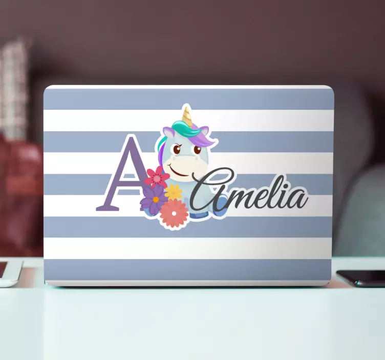Adesivo per laptop iniziale unicorno personalizzata - TenStickers