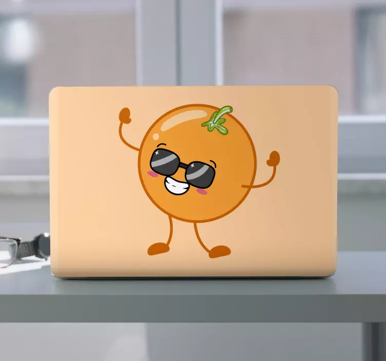 Adesivo per laptop personaggio arancione felice - TenStickers