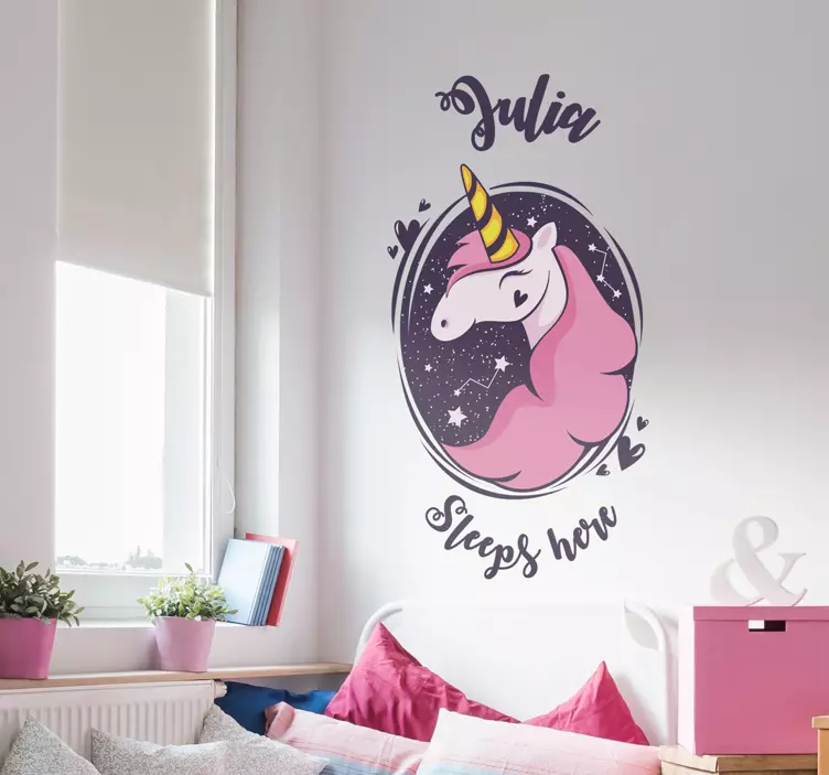 Adesivo per porta o letto unicorno e nome EN - TenStickers