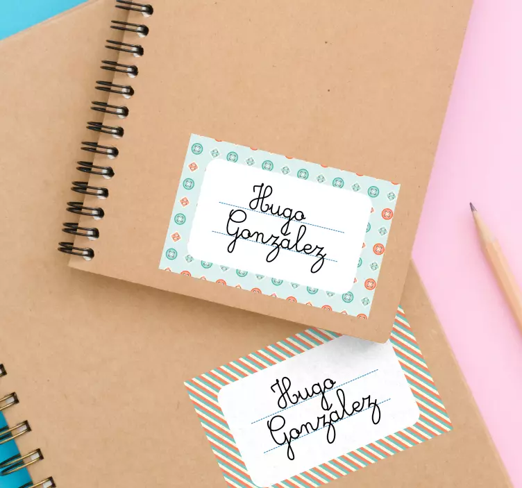 Adesivo personalizzato etichette per quaderno - TenStickers
