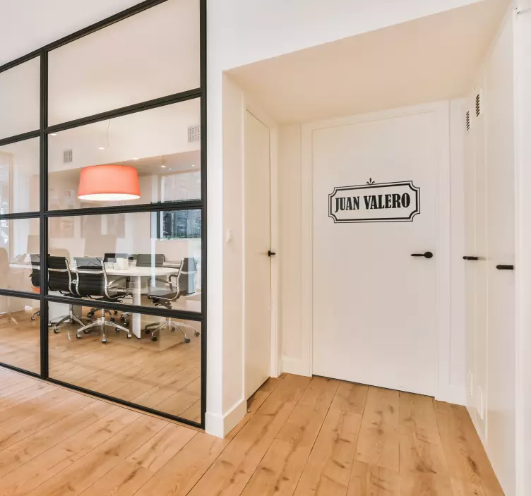 Adesivo per porta etichetta Nome - TenStickers