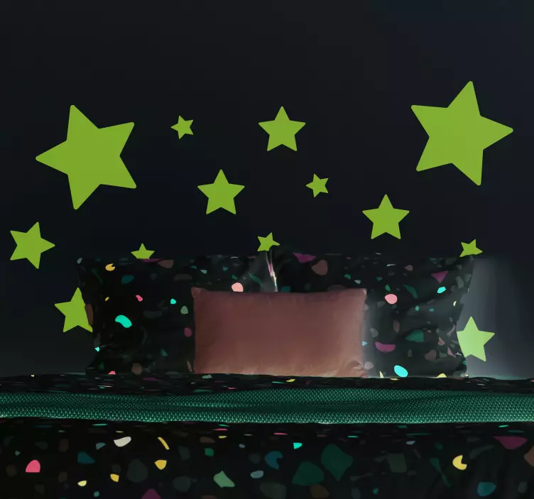Adesivo murale con stelle di diverse dimensioni - TenStickers
