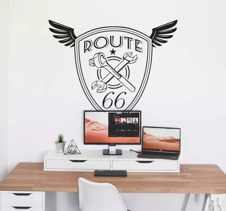 Sticker decorativo Scudo Alato Route 66 - TenStickers