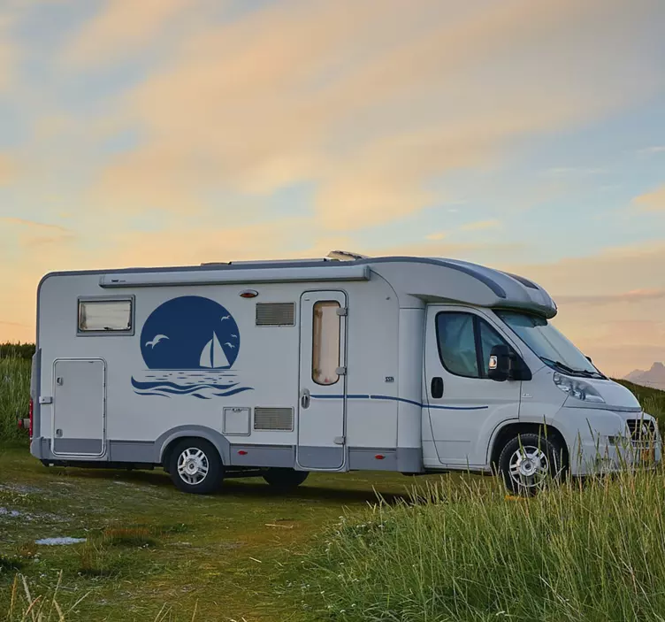 Adesivo camper barca a vela con tramonto - TenStickers