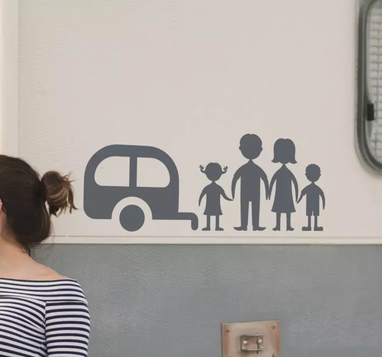 Adesivo camper roulotte di famiglia - TenStickers