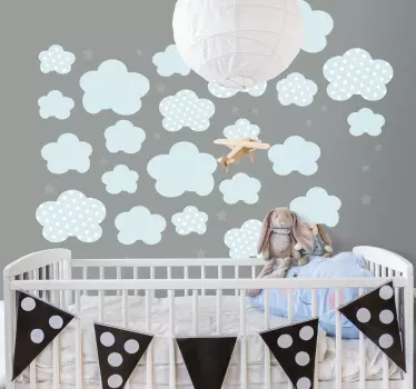 Adesivi con nuvole per cameretta dei bambini - TenStickers
