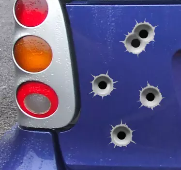 Adesivo per auto fori di proiettili - TenStickers