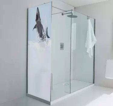Adesivo per box doccia scena di spruzzi di squalo - TenStickers