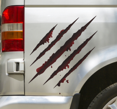 Adesivo auto con graffi insanguinati - TenStickers